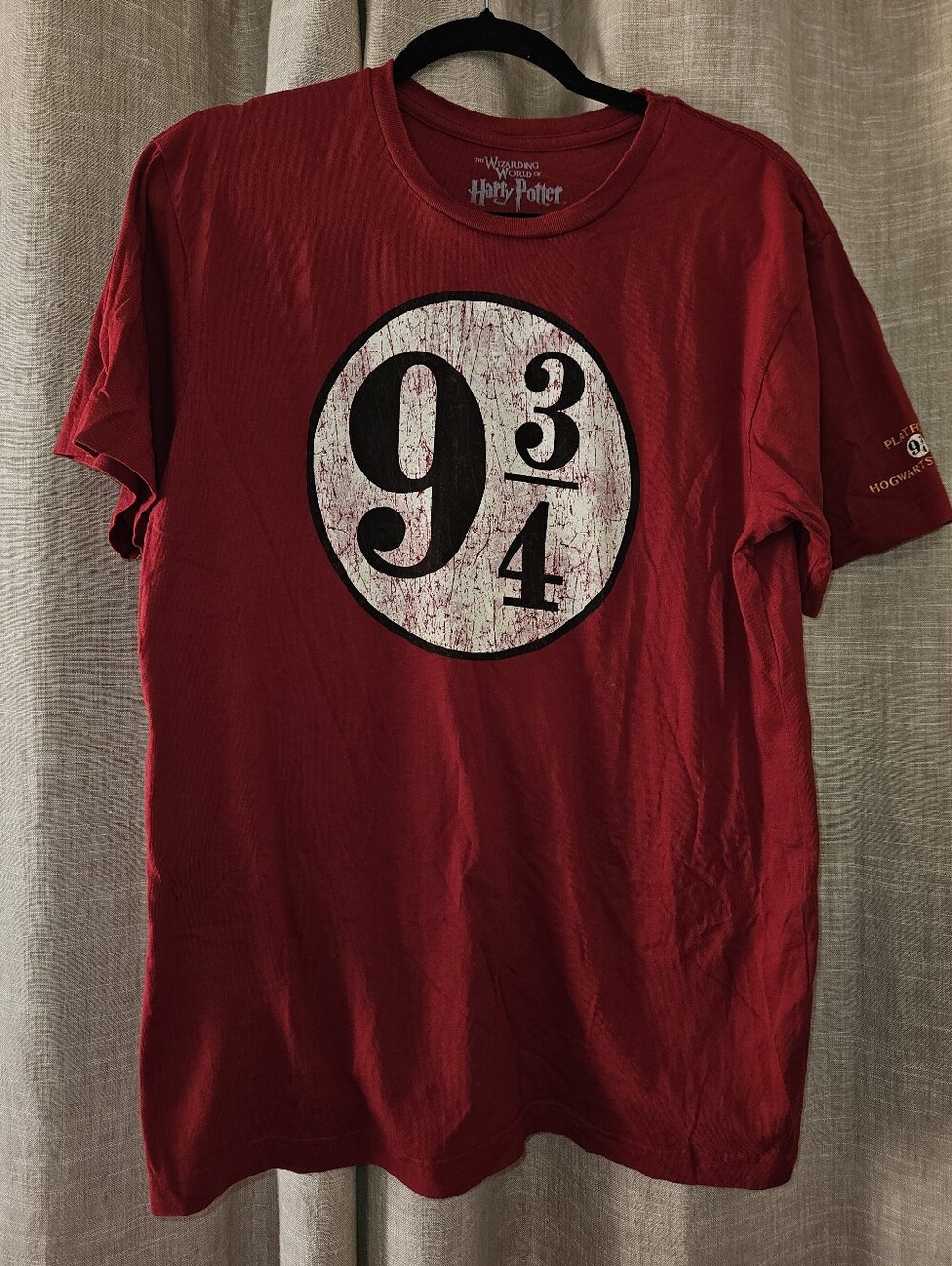 Universal Studio Harry Potter Platform 9 3/4 Tee Maroon Medium